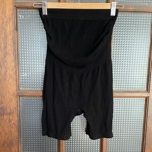 Kindred Bravely maternity bike shorts - black